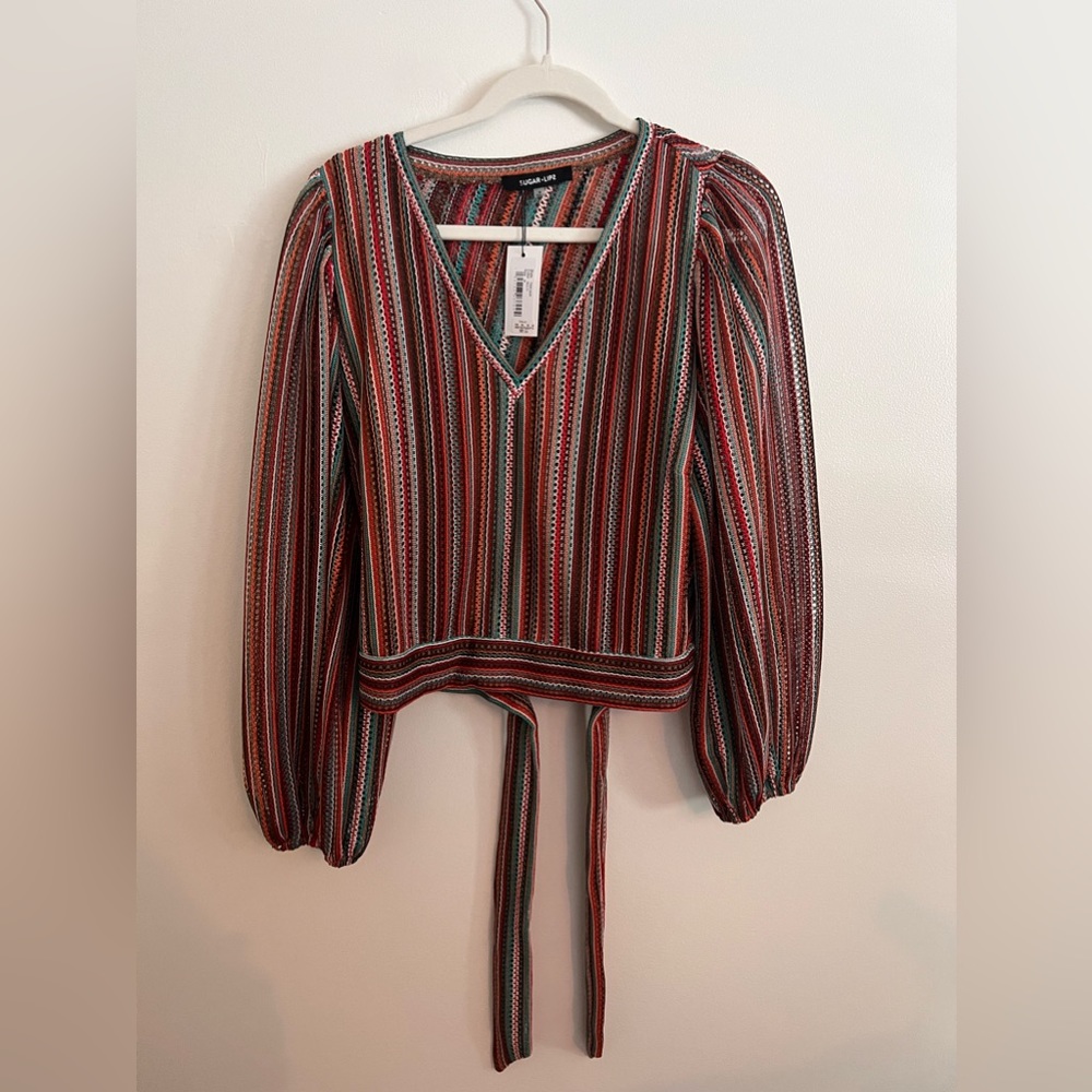 NWT Sugar Lips tie back blouse